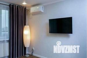 1-к квартира, посуточно, 40м2, 9/10 этаж