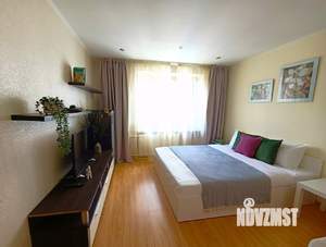 1-к квартира, посуточно, 38м2, 1/1 этаж