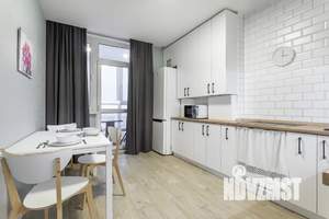 1-к квартира, посуточно, 35м2, 13/16 этаж