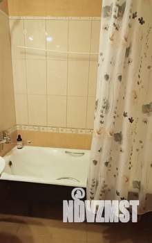 1-к квартира, посуточно, 43м2, 3/5 этаж