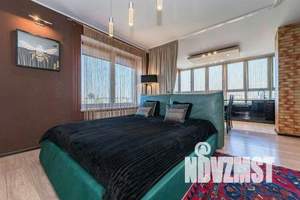 1-к квартира, посуточно, 66м2, 11/19 этаж