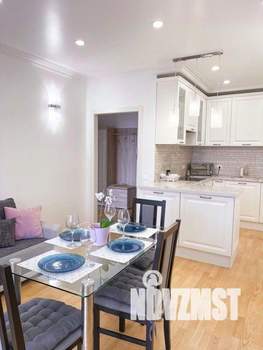 1-к квартира, посуточно, 53м2, 1/1 этаж