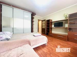 1-к квартира, посуточно, 32м2, 2/4 этаж