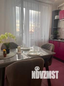 1-к квартира, посуточно, 42м2, 2/9 этаж