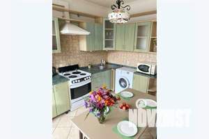 1-к квартира, посуточно, 40м2, 7/12 этаж