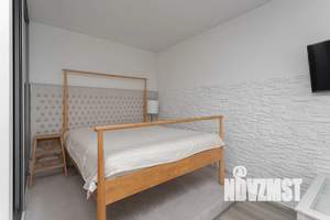 Студия квартира, посуточно, 35м2, 17/17 этаж