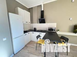 1-к квартира, на длительный срок, 53м2, 4/10 этаж