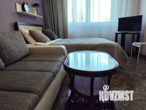 1-к квартира, посуточно, 40м2, 4/14 этаж