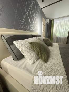 2-к квартира, посуточно, 45м2, 1/5 этаж