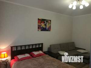 1-к квартира, посуточно, 41м2, 6/9 этаж
