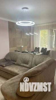 2-к квартира, посуточно, 55м2, 1/1 этаж