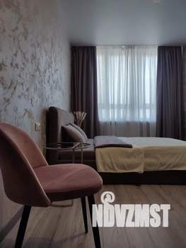 1-к квартира, посуточно, 40м2, 1/10 этаж