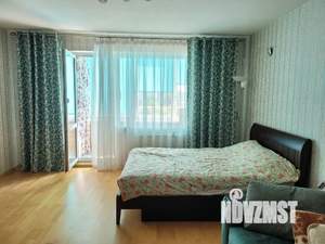 1-к квартира, посуточно, 40м2, 7/9 этаж