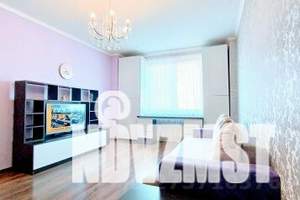 1-к квартира, посуточно, 42м2, 6/9 этаж