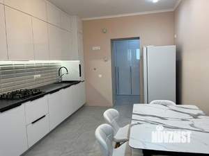 2-к квартира, на длительный срок, 66м2, 8/14 этаж