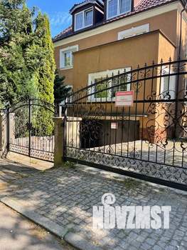 Студия квартира, посуточно, 75м2, 3/3 этаж