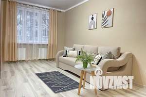 1-к квартира, посуточно, 42м2, 1/10 этаж