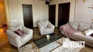 3-к квартира, посуточно, 77м2, 5/10 этаж