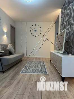 2-к квартира, посуточно, 42м2, 3/5 этаж