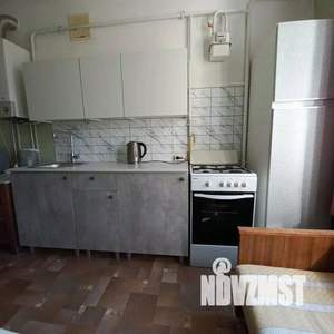 1-к квартира, посуточно, 37м2, 1/1 этаж