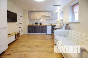 2-к квартира, посуточно, 37м2, 1/2 этаж