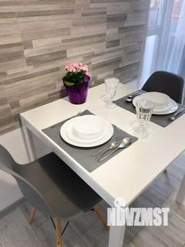 1-к квартира, посуточно, 43м2, 1/1 этаж