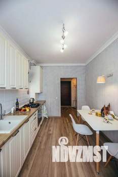 1-к квартира, посуточно, 42м2, 1/1 этаж