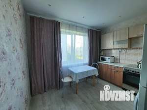 1-к квартира, посуточно, 38м2, 3/5 этаж