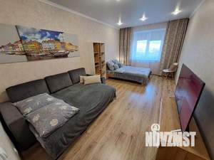 2-к квартира, посуточно, 63м2, 1/1 этаж