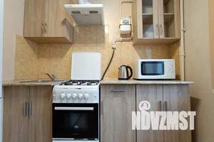 2-к квартира, посуточно, 49м2, 2/4 этаж