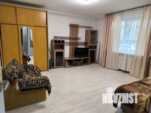 1-к квартира, посуточно, 32м2, 1/9 этаж