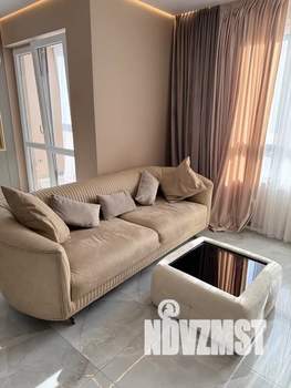 1-к квартира, посуточно, 58м2, 3/10 этаж