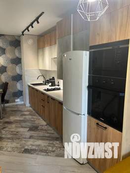 1-к квартира, посуточно, 40м2, 2/16 этаж
