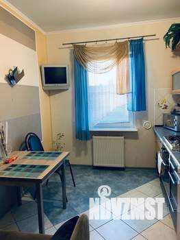 1-к квартира, посуточно, 41м2, 4/4 этаж