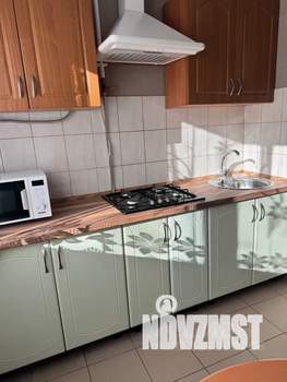 2-к квартира, посуточно, 48м2, 4/5 этаж