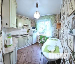 2-к квартира, посуточно, 43м2, 3/5 этаж