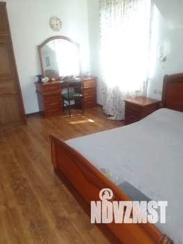 3-к квартира, посуточно, 139м2, 2/3 этаж