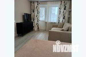 1-к квартира, посуточно, 32м2, 2/5 этаж