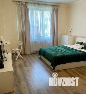 1-к квартира, посуточно, 45м2, 3/9 этаж