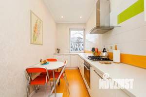 2-к квартира, посуточно, 60м2, 1/1 этаж