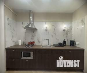 2-к квартира, посуточно, 45м2, 3/4 этаж