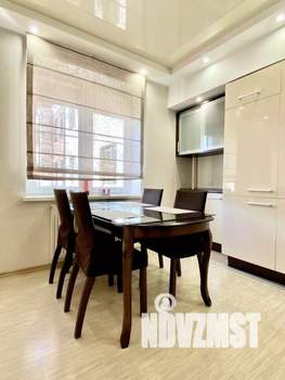 2-к квартира, посуточно, 90м2, 1/1 этаж