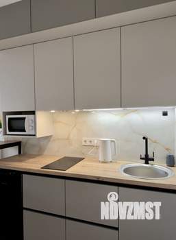 Студия квартира, посуточно, 32м2, 3/8 этаж