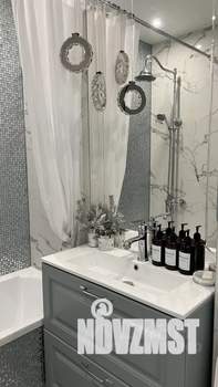 1-к квартира, посуточно, 40м2, 6/6 этаж
