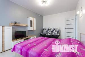 1-к квартира, посуточно, 49м2, 6/10 этаж