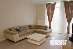 3-к квартира, посуточно, 79м2, 1/1 этаж