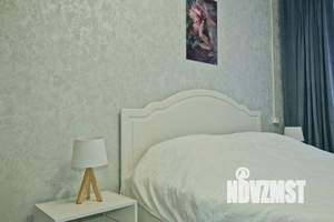 1-к квартира, посуточно, 43м2, 1/1 этаж