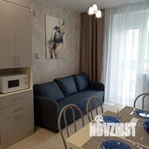 1-к квартира, посуточно, 35м2, 6/9 этаж