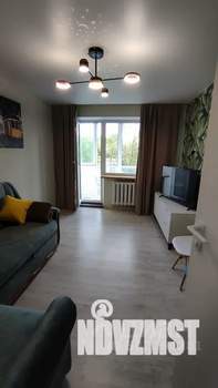 2-к квартира, посуточно, 57м2, 3/5 этаж