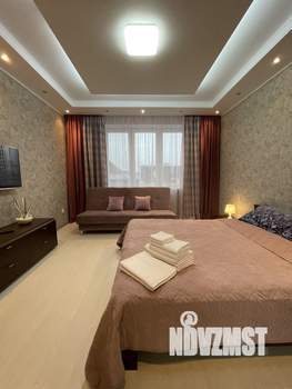 1-к квартира, посуточно, 45м2, 4/8 этаж